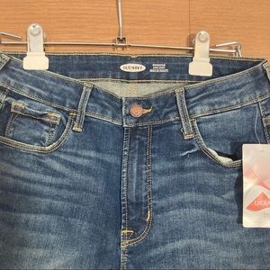 Old Navy Rockstar Super Skinny Jeans with Built-In Sculpt